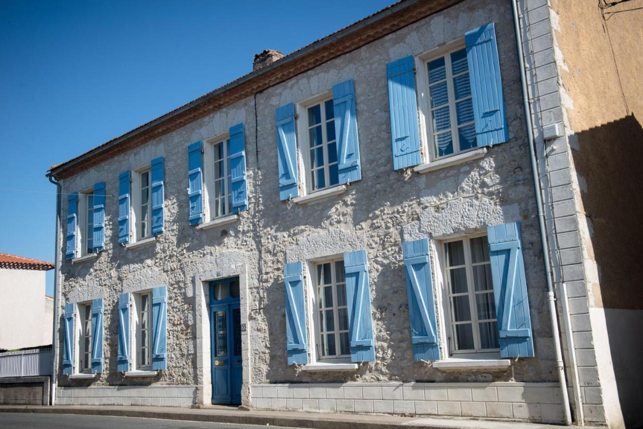 Bed and Breakfast Le Petit Cochon Valence-sur-Baïse Exterior foto