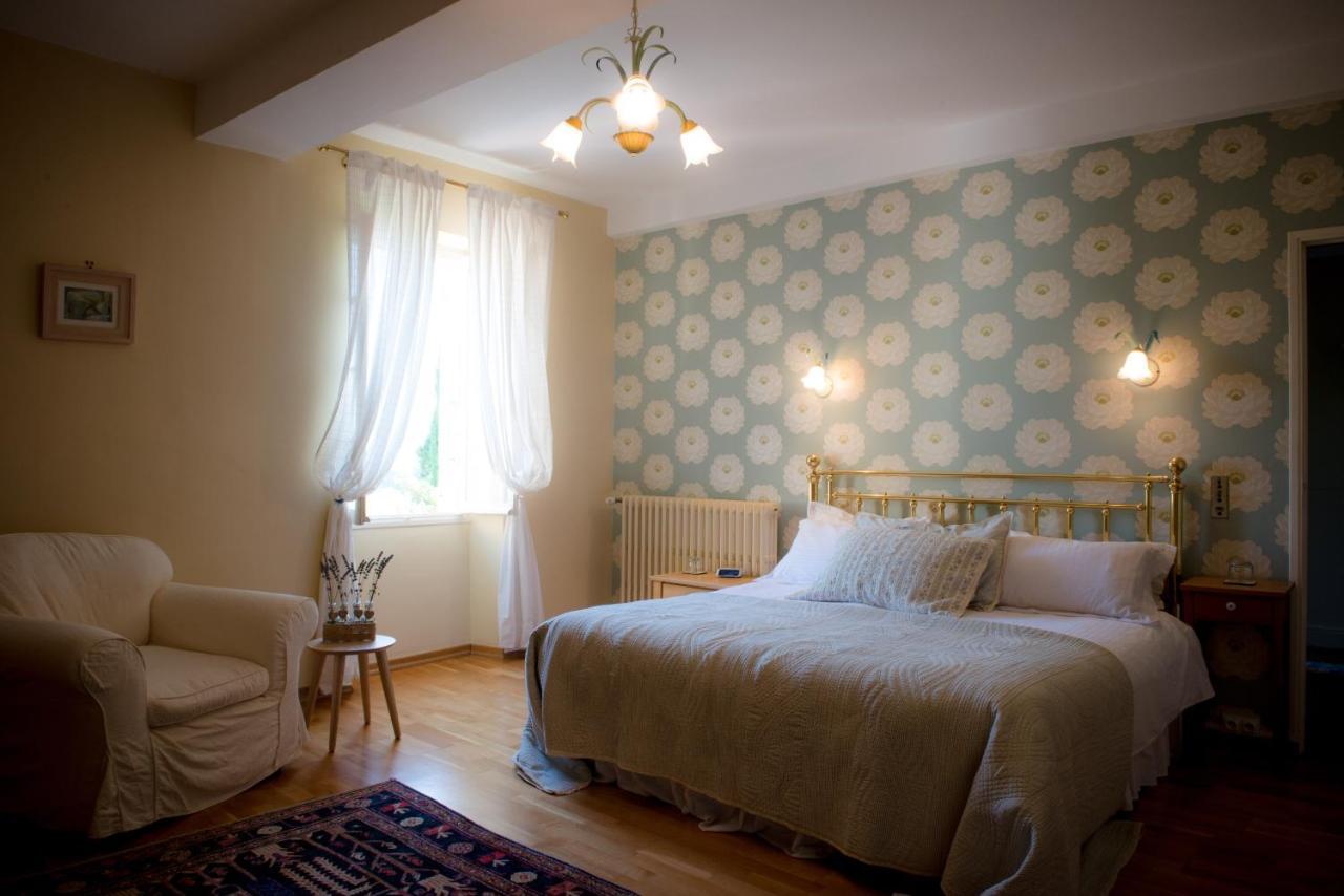 Bed and Breakfast Le Petit Cochon Valence-sur-Baïse Exterior foto