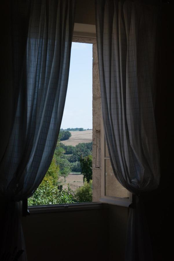 Bed and Breakfast Le Petit Cochon Valence-sur-Baïse Exterior foto